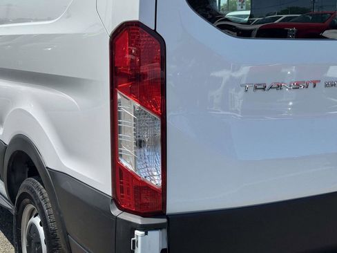 Used 2020 Ford Transit 150 Low Roof RWD image 8