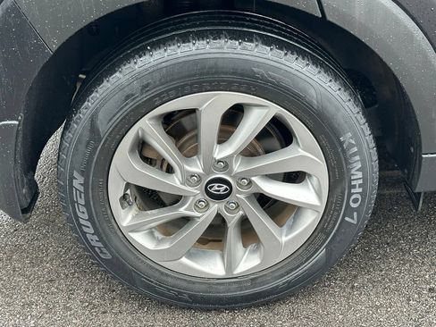 Used 2018 Hyundai Tucson SEL Plus w/ Cargo Package FWD image 9