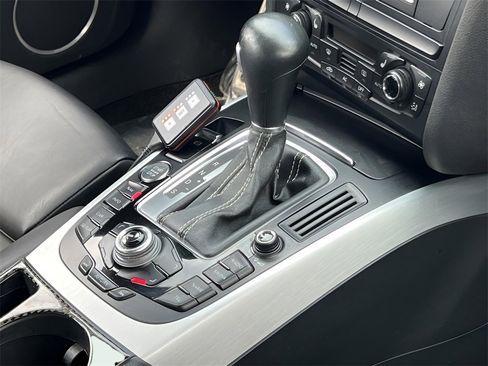 Used 2012 Audi S4 Prestige image 35