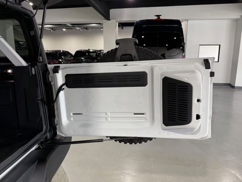 Used 2022 Ford Bronco Wildtrak AWD/4WD image 21
