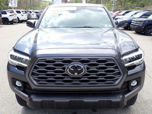 Certified 2023 Toyota Tacoma TRD Off-Road AWD/4WD image 11