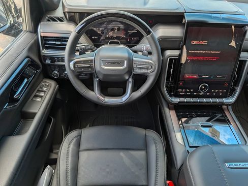 New 2026 GMC Yukon XL Denali w/ Denali Reserve Package AWD/4WD image 14