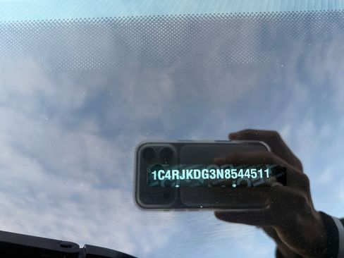 Used 2022 Jeep Grand Cherokee L Overland image 24