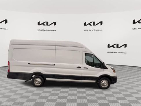 Used 2022 Ford Transit 250 148 High Roof Extended AWD image 9