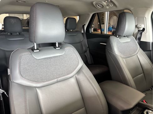 New 2026 Ford Explorer Active w/ Active Comfort Package AWD/4WD image 27