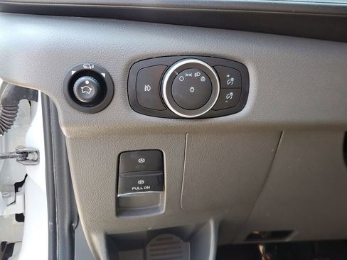 Used 2023 Ford Transit 350 XLT image 22