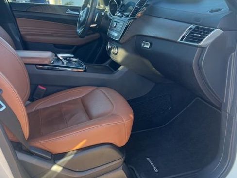 Used 2019 Mercedes-Benz GLE 43 AMG 4MATIC Coupe image 28