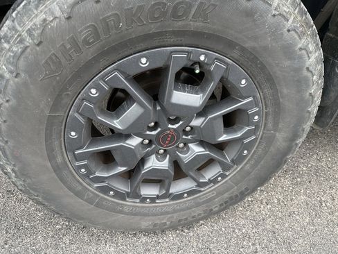 Used 2023 Nissan Frontier PRO-4X w/ Pro-4X Premium Package image 10