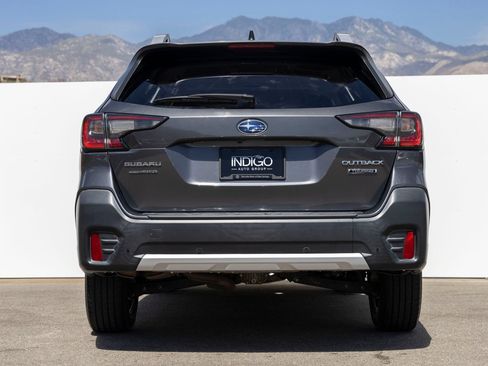 Used 2020 Subaru Outback Touring w/ Tech Package 2 AWD/4WD image 9