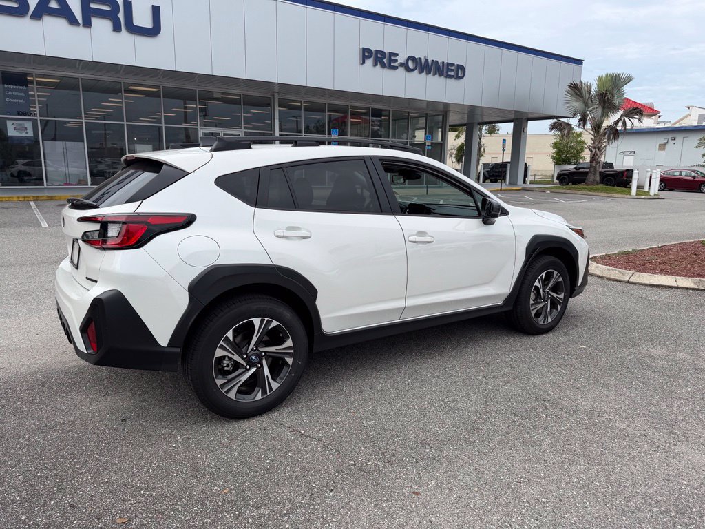 Used 2026 Subaru Crosstrek 2.5i Premium AWD/4WD image 3