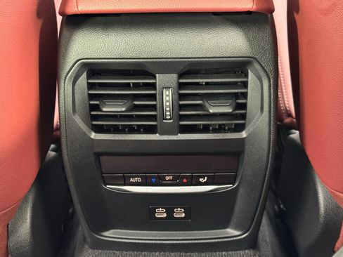 Used 2023 BMW i4 eDrive40 w/ Premium Package image 38