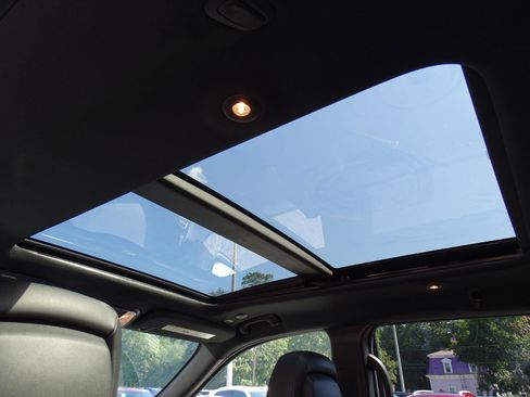 Used 2020 Jeep Grand Cherokee High Altitude image 10