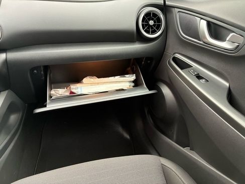 Used 2023 Hyundai Kona SEL w/ Convenience Package image 40