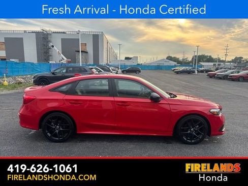Used 2024 Honda Civic Sport image 6