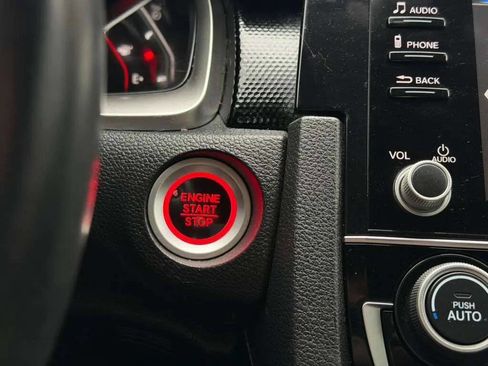 Used 2019 Honda Civic Sport image 14