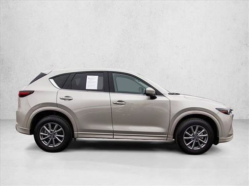 Used 2025 MAZDA CX-5 AWD 2.5 S w/ Preferred Package image 4