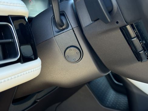 Used 2020 Lincoln Aviator Black Label w/ Dynamic Handling Package image 20