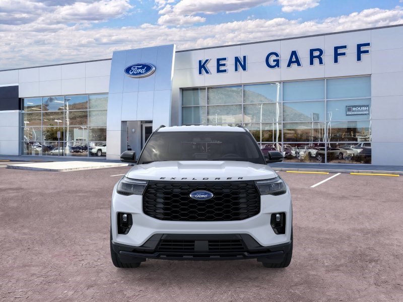 New 2026 Ford Explorer ST-Line w/ ST-Line Street Pack AWD/4WD image 7