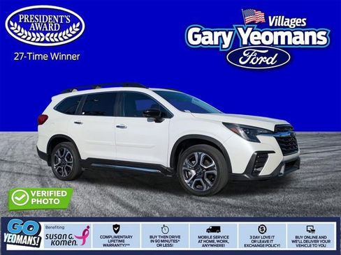 Used 2024 Subaru Ascent Touring image 1