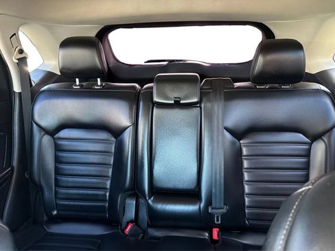 Used 2019 Ford Edge SEL w/ Equipment Group 201A AWD/4WD image 14