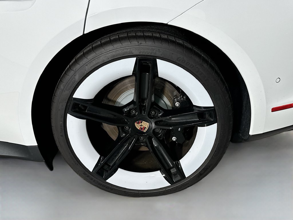 New 2025 Porsche Taycan RWD image 33