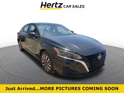 Used 2024 Nissan Altima 2.5 SV