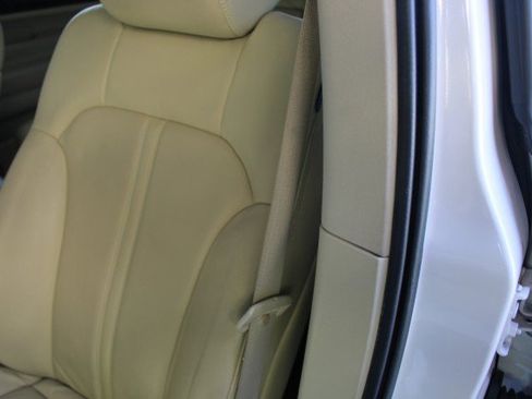 Used 2018 Lincoln MKT AWD w/ Technology Package image 5