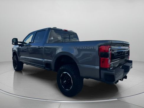 New 2026 Ford F250 Platinum w/ Tremor Off-Road Package image 20