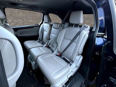 Used 2023 Honda Odyssey Touring image 23