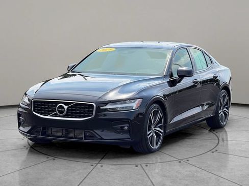 Used 2019 Volvo S60 T6 R-Design AWD/4WD image 2