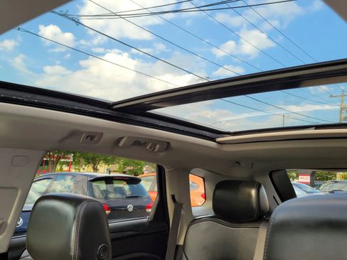 Used 2016 Cadillac SRX Performance w/ Midnight Edition Package FWD image 14