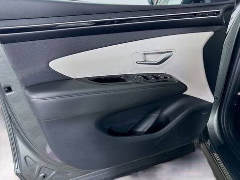 Certified 2023 Hyundai Tucson Limited image 13