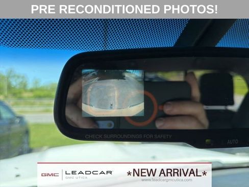 Used 2011 Toyota Tacoma 4x4 Access Cab V6 w/ TRD Sport Pkg image 25