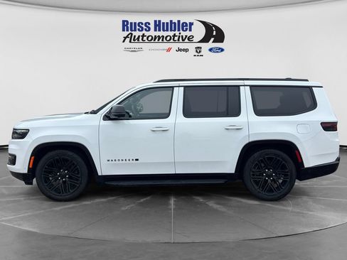 Used 2024 Jeep Wagoneer Series II w/ Convenience Group I AWD/4WD image 2