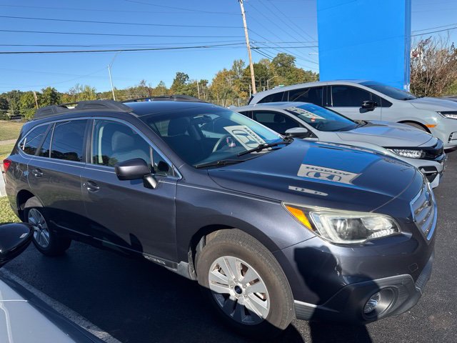 Used 2017 Subaru Outback 2.5i Premium AWD/4WD image 3