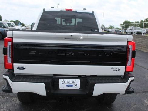 New 2026 Ford F350 Platinum w/ Tremor Off-Road Package AWD/4WD image 8