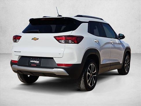 Used 2025 Chevrolet TrailBlazer LT image 5