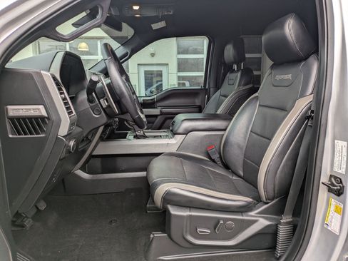 Used 2018 Ford F150 Raptor w/ Equipment Group 802A Luxury image 28