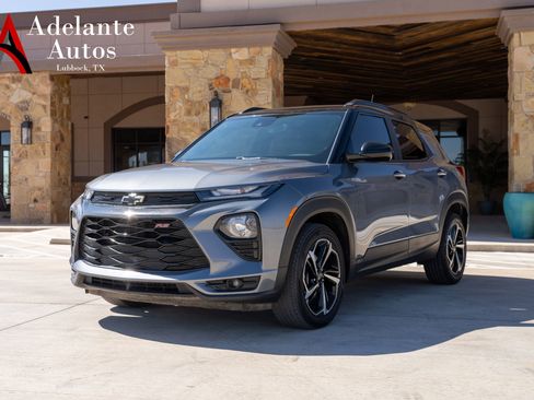 Used 2021 Chevrolet TrailBlazer RS w/ Convenience Package FWD image 1