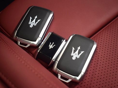 New 2025 Maserati Grecale Folgore AWD/4WD image 41