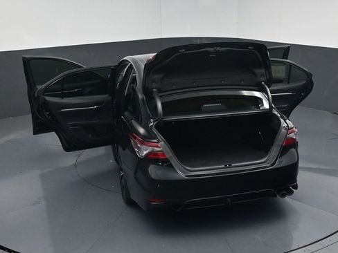 Used 2024 Toyota Camry SE FWD image 18