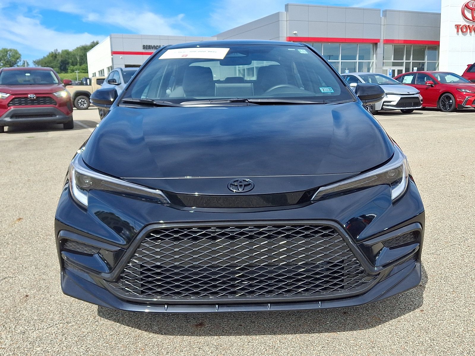 Certified 2026 Toyota Corolla SE w/ SE Package FWD image 2