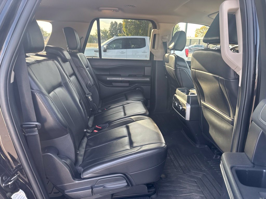Used 2022 Ford Expedition Max XLT AWD/4WD image 11