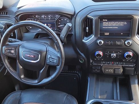 Used 2022 GMC Sierra 1500 AT4 w/ AT4 Preferred Package image 6