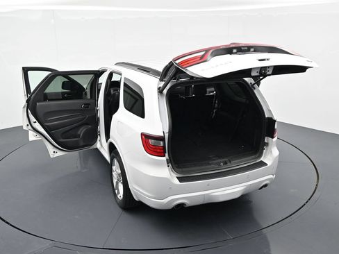 Used 2024 Dodge Durango GT RWD image 19