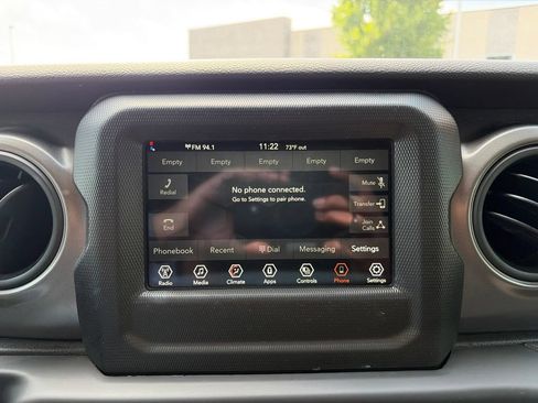 Used 2023 Jeep Wrangler Unlimited Sport AWD/4WD image 6