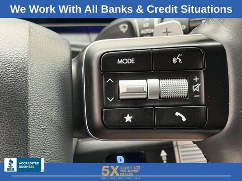 Used 2024 Hyundai Santa Fe Limited image 25