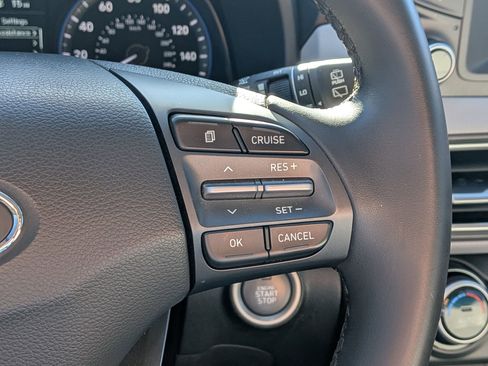 Used 2018 Hyundai Kona Limited image 20