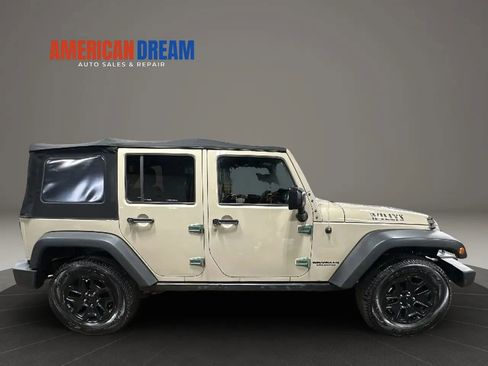 Used 2017 Jeep Wrangler Unlimited Sport AWD/4WD image 6