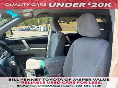 Used 2012 Toyota Highlander FWD image 14